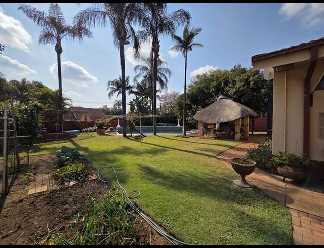 3 BEDROOM HOUSE FOR SALE IN SINOVILLE